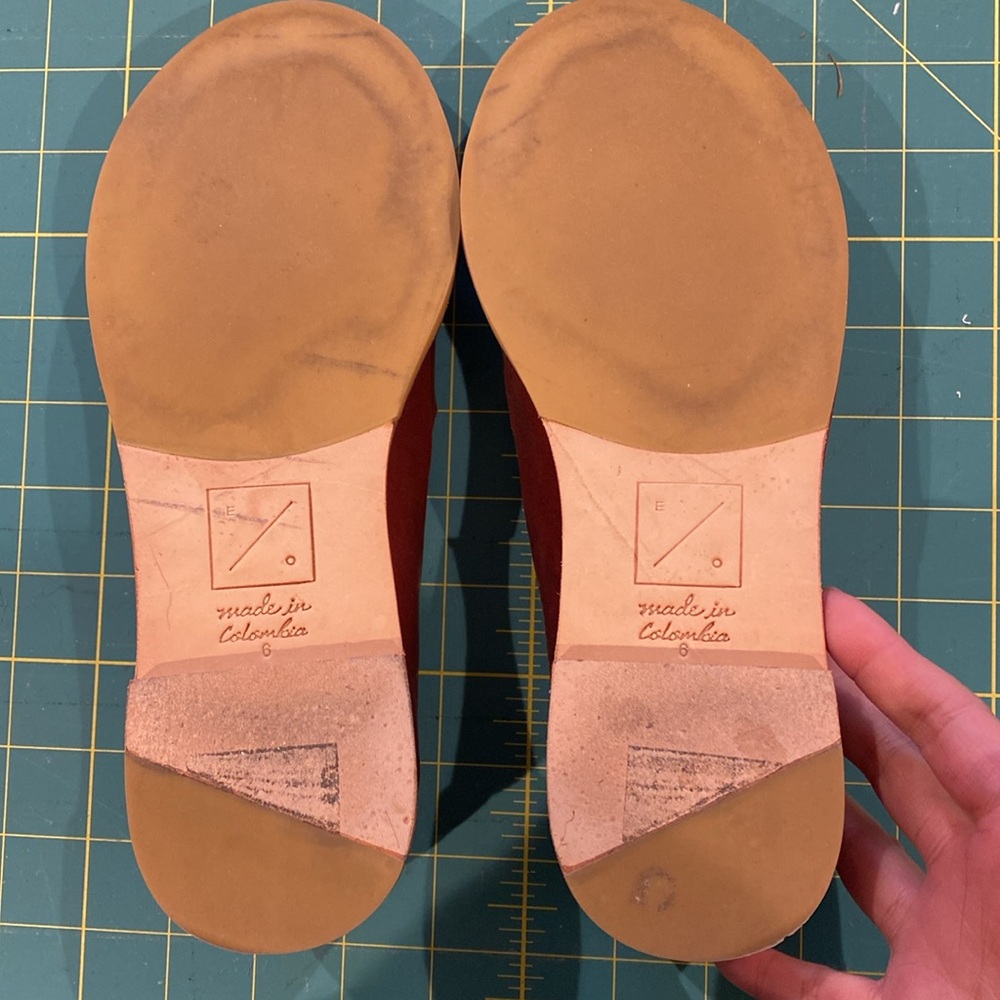 Either/Or Marron Loafer, sz 6 - Picture 2 of 5